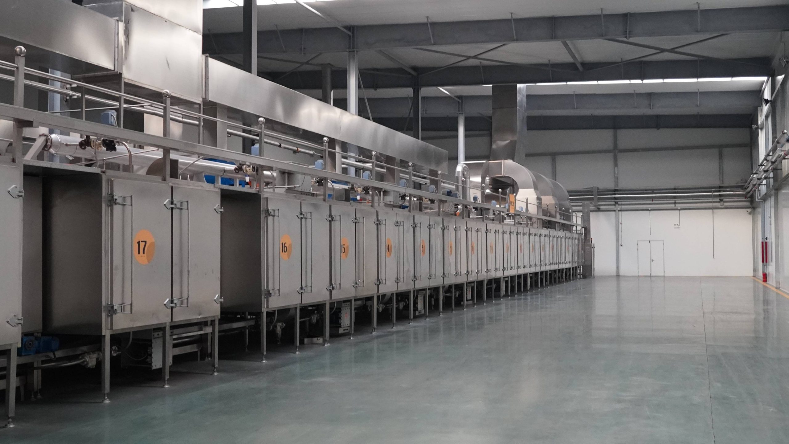 Drying and packaging of walnut kernels