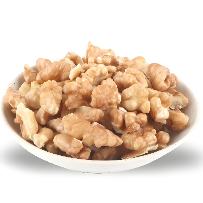 Mixed walnut kernels